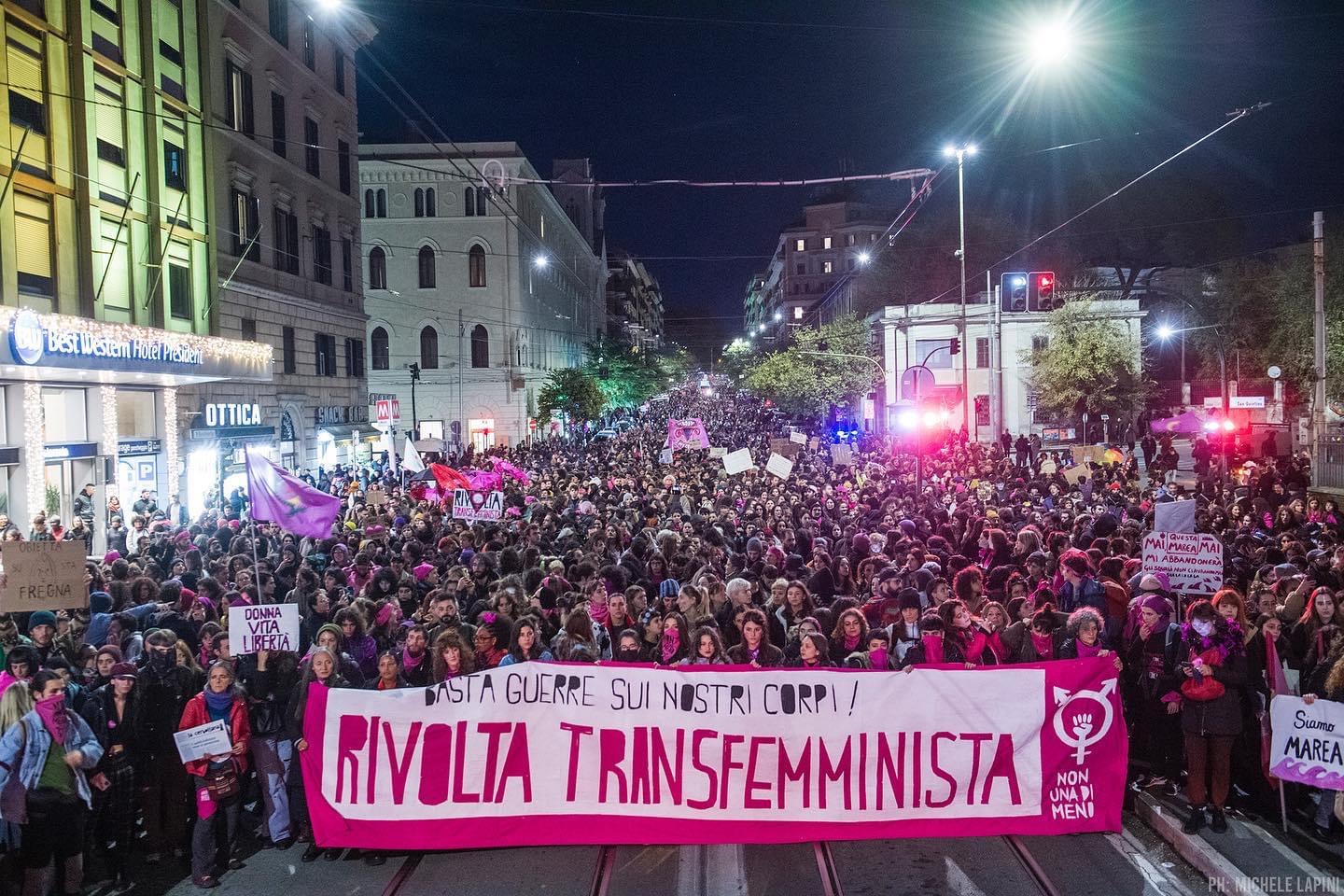 Roma Novembre Basta Guerre Sui Nostri Corpi Rivolta Transfemminista