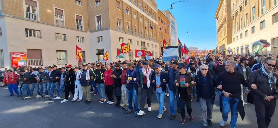 Sanzioni per lo sciopero generale del 3 ottobre: il governo Meloni prova a vendicarsi