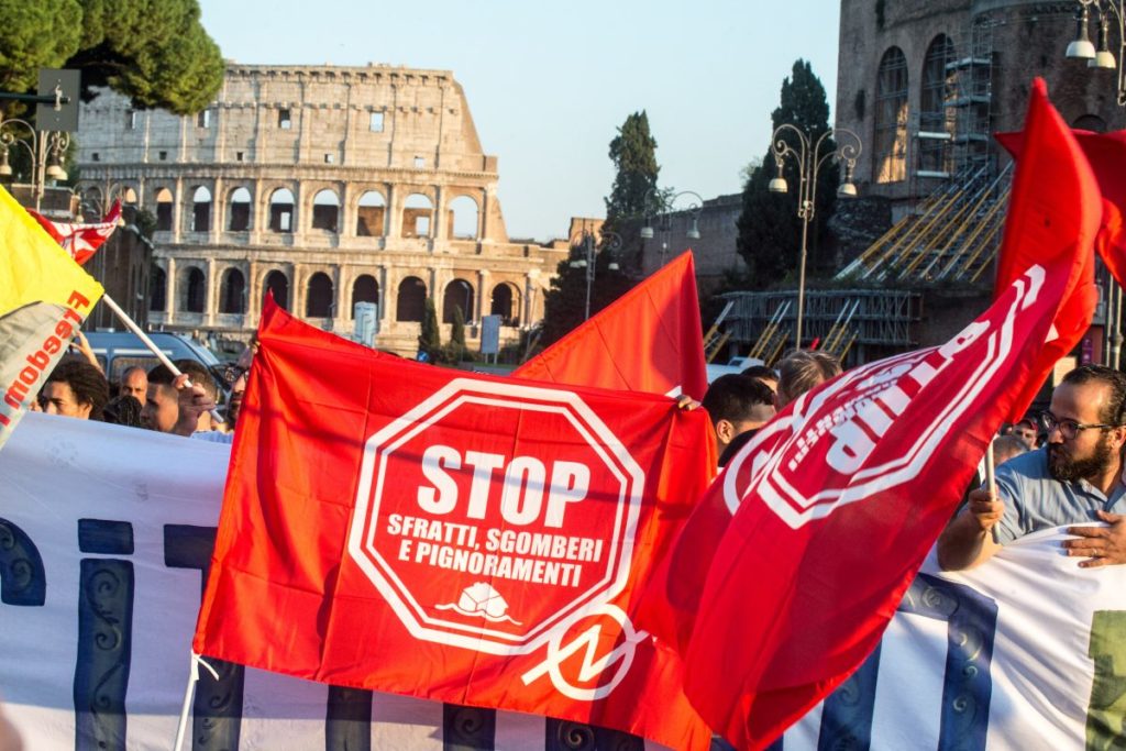Roma sotto sfratto: l’attacco agli spazi sociali e le risposte dal basso