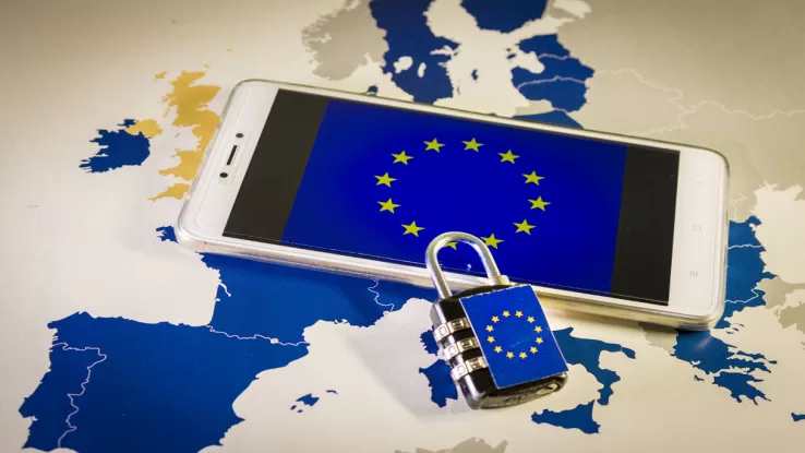Social vietati ai minori, arriva l’app europea per la verifica dell’età.