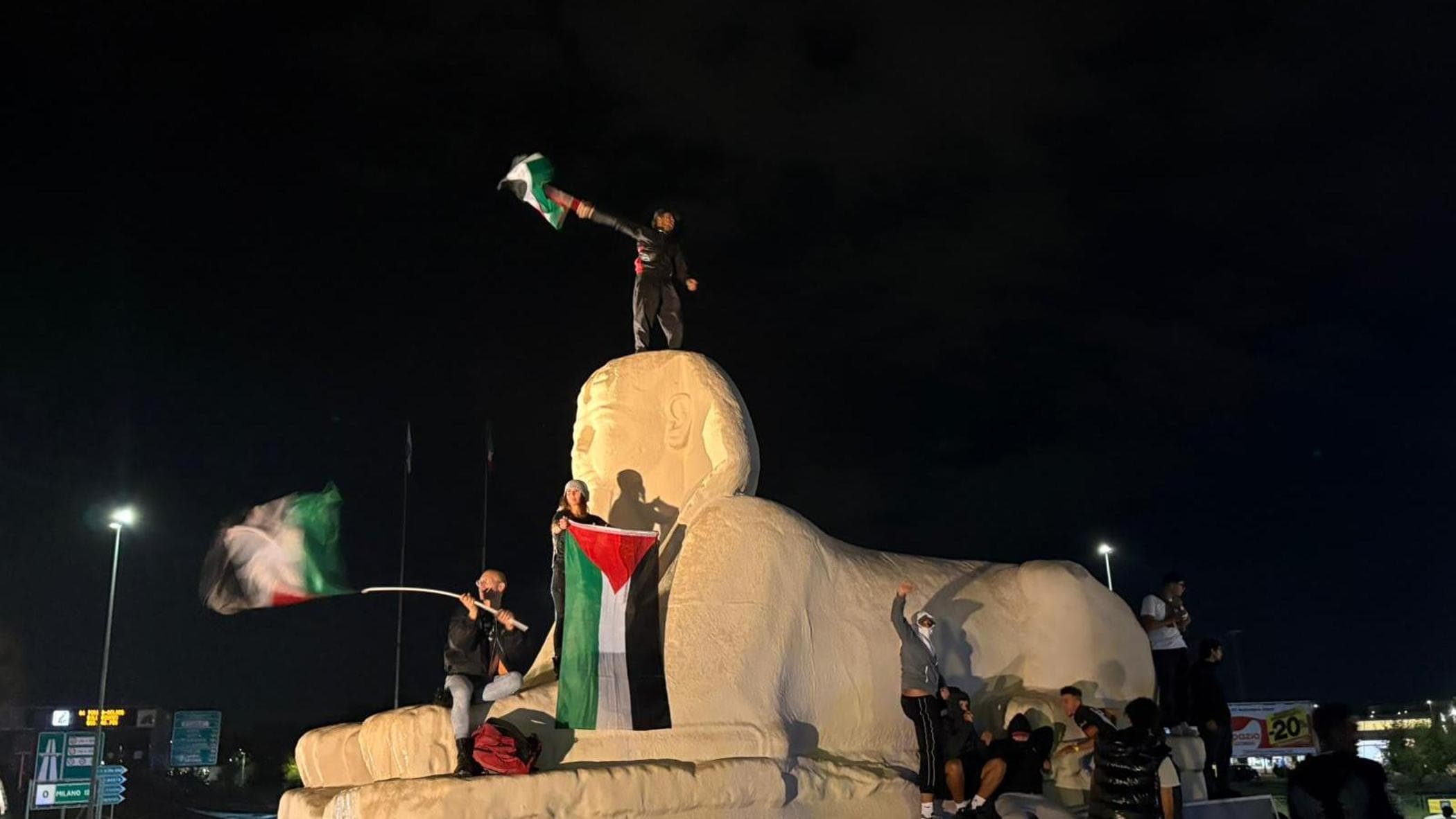 Omar esce dai domiciliari! Ora tutti e tutte liber*!