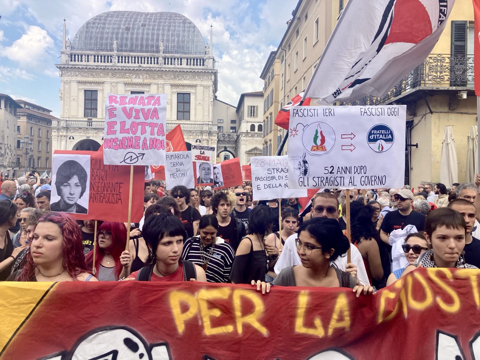 Brescia: 52 anni dalla strage fascista di Stato e della Nato di piazza Loggia. Contestata la Fumarola (CISL)
