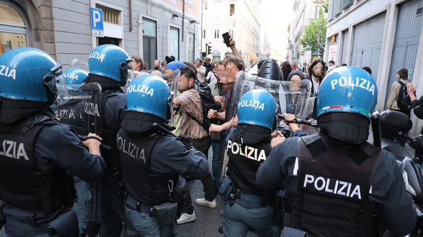 Trieste: agguato fascista nel centro città durante la commemorazione di Grilz