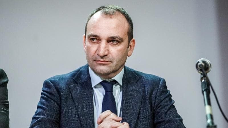 Errare humanum est, perseverare autem diabolicum